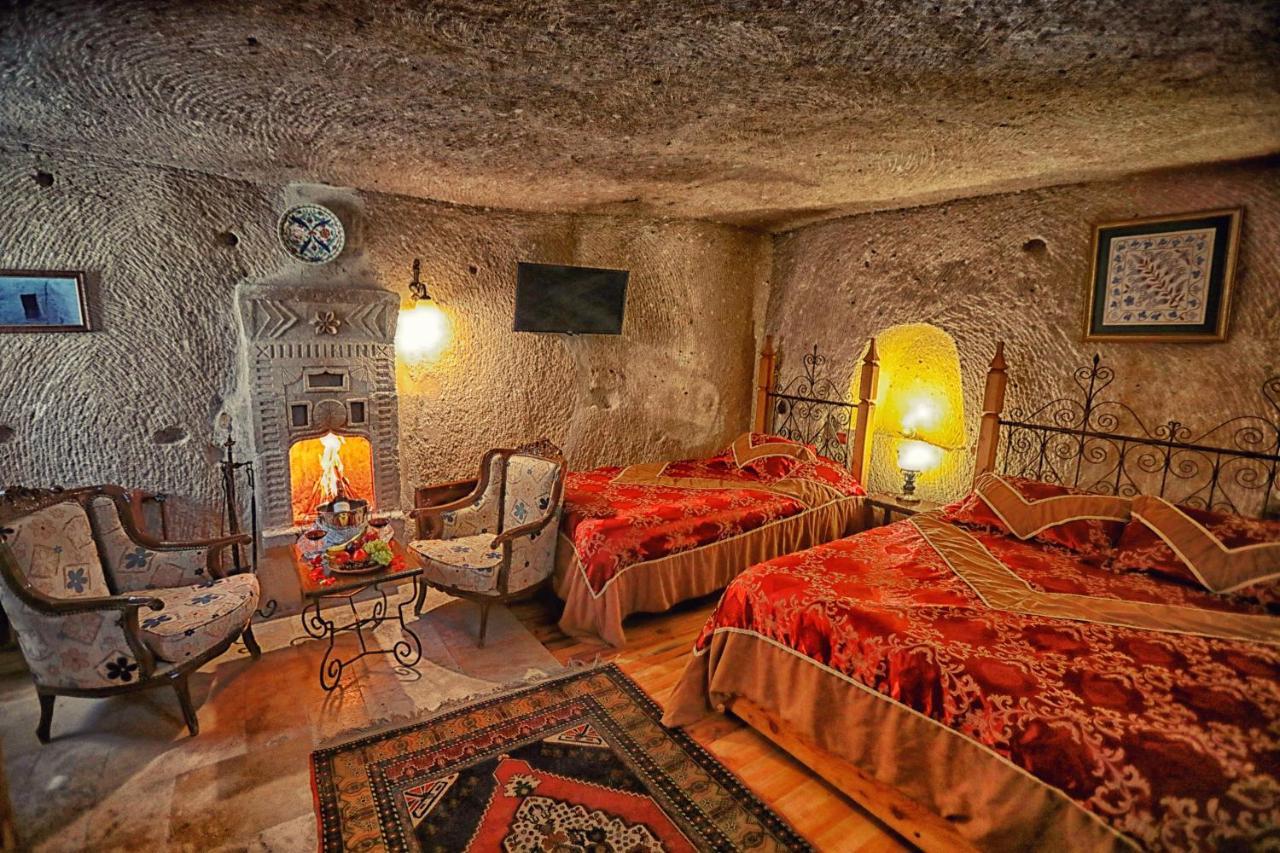 Traveller's Cave